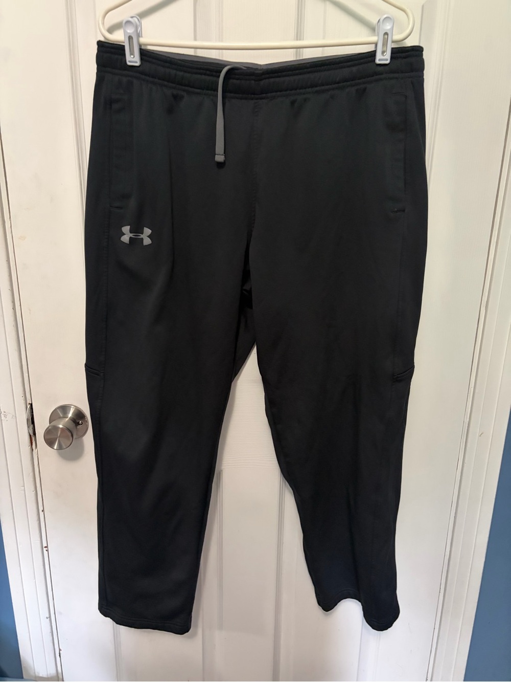 Under Armour Black Men's Athletic Cold Gear Pants with Reflective Logo